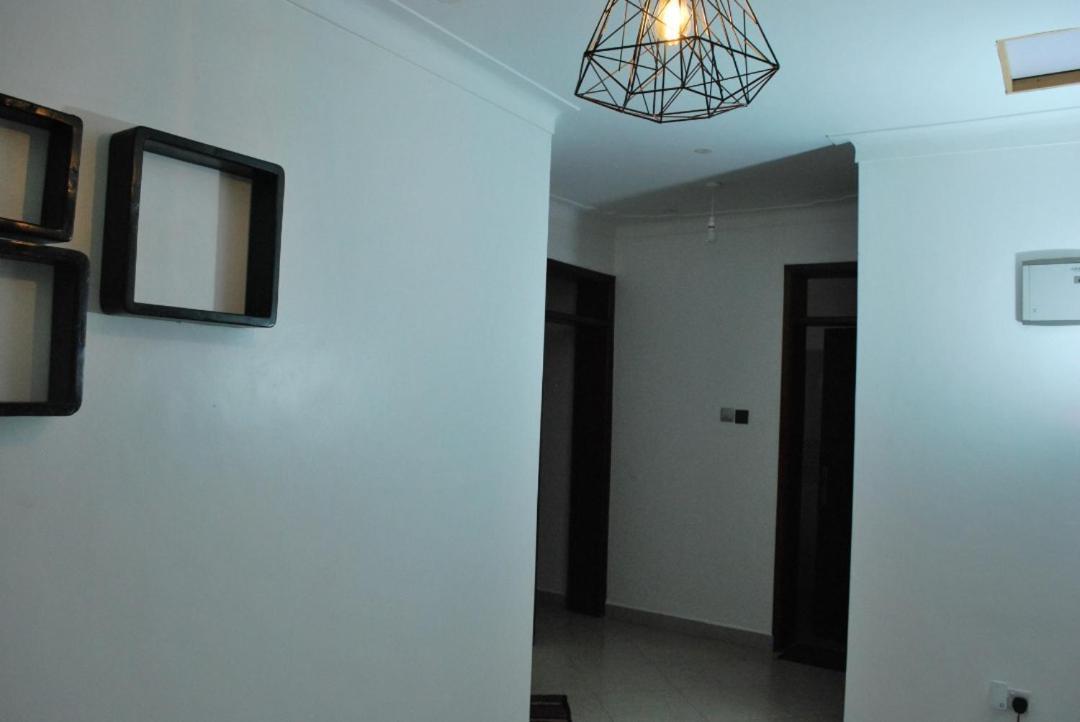 Jacuzzi City Home Kampala Exterior photo