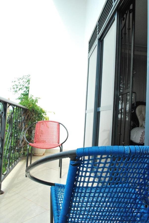 Jacuzzi City Home Kampala Exterior photo